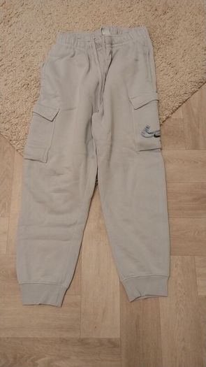 Nike m