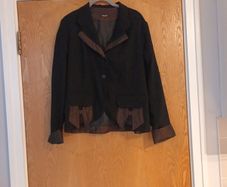 Animale  Box Jacket.   S. 14.  New - No Tag.