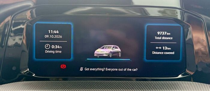 2025 VW Golf 8 R-Line Black Edition 1.5 TSI 150hp