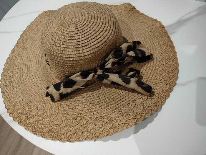 Cupshe brown summer hat