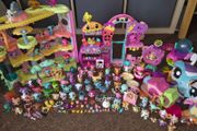 Littlest Pet Shop (LPS) Toy Bundle