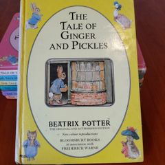 Seven small Beatrix Potter books / E1 for all 7