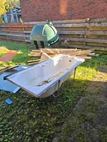 Used Bathroom Fixtures