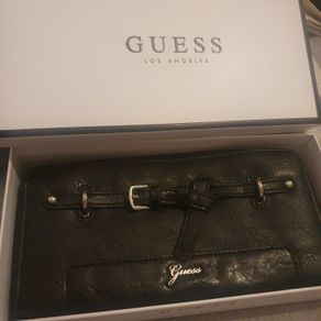 GUESS Wallet/Purse ..  Large Genuine GUESS Leather Wallet  Boxed .. Colour: Black .. Price Drop