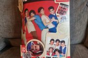 One Direction 1D Hide N And Sleep Cushion MP3 Case Cover With Memo Pad &amp; Purse . New and unopened