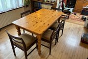 Lovely Rustic Pine Kitchen Table And 5 Chairs