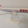 CSA 1:200 scale model airplane, Boeing 737-400 aircraft Image 2