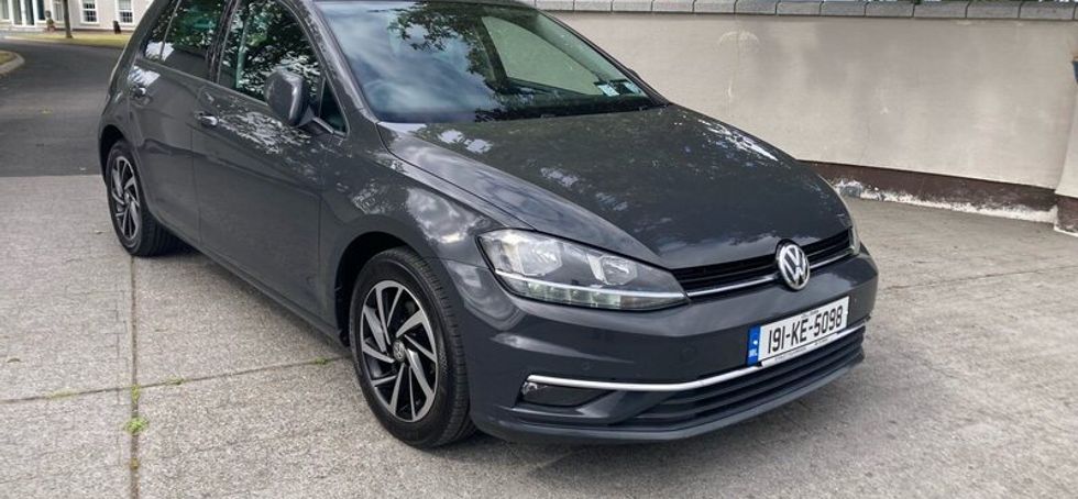 191 Golf Tdi match  low Kms
