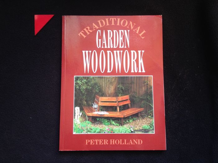 B00K_Traditional Garden Woodwork