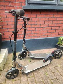 Scooter Decathalon Like New x 2