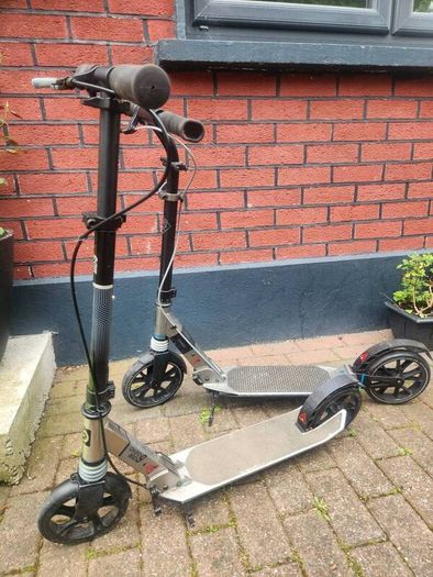 Scooter Decathalon Like New x 2