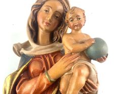 Vintage wooden Madonna and baby Jesus figurine