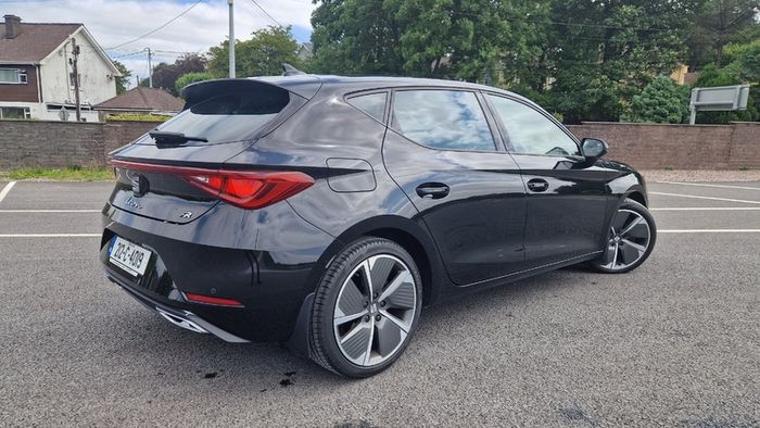 2021 (212) SEAT Leon FR+ 1.5 TSI 150PS | One Owner | High Specification | Full Service History