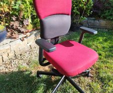 ergonomic office chair