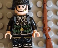 Lego compatible, military figures, German infantry. 15 figures plus rifles.