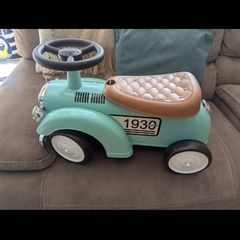child's car