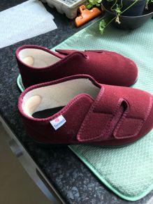 Orthopaedic slippers