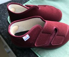 Orthopaedic slippers