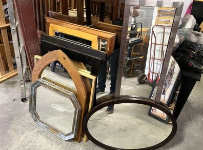 Mirrors - 10e each. See pics