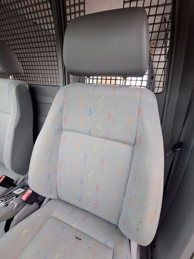 VW Caddy Seats