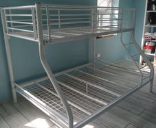bunk bed