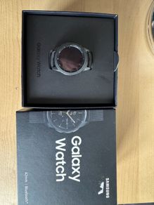 samsung Galaxy 42mm smart watch