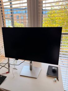 Dell 32" 4K USB-C Hub Monitor (P3225QE)