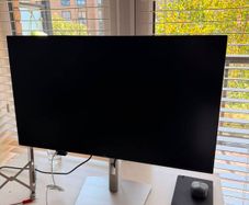Dell 32" 4K USB-C Hub Monitor (P3225QE)