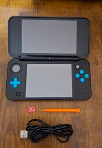 Nintendo New 2DS XL Black and Blue