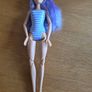 Barbie dolls made to move Image 6