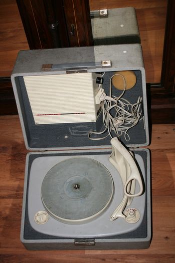 Supraphon Record Player