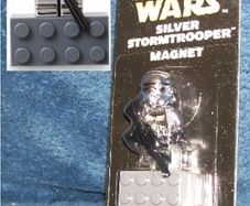 lego starwars silver stormtrooper magnet