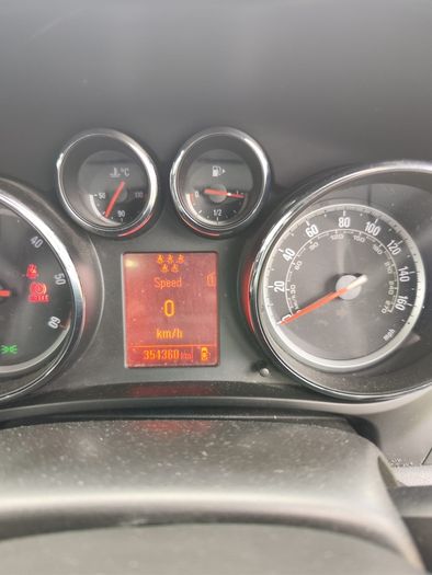Vauxhall Zafira 2.0D