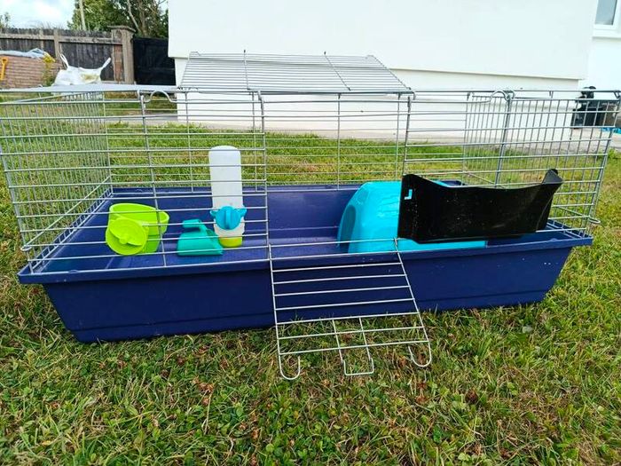 Guinea pig/ small rabbit cage