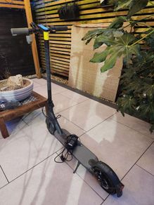 electric scooter