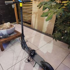 electric scooter