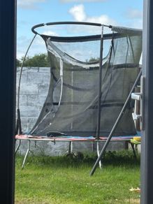 Trampoline 10ft