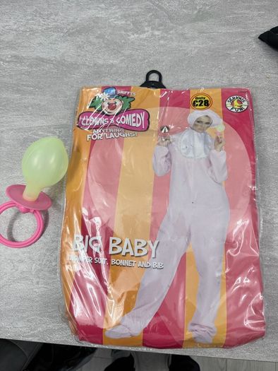 costume ladys
