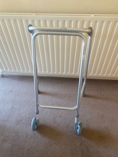 Zimmer Frame/Walker