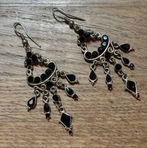 Vintage Black Jewelled Earrings