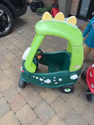 cozy coupe