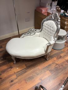chaise longue