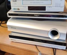 Lot off old school media players