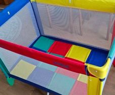 Free Travel cot