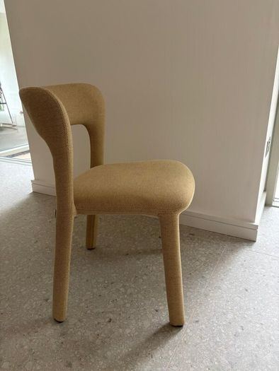 6x yellow/light mustard dining chairs