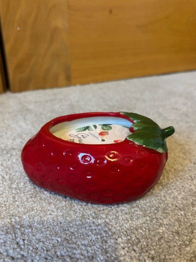 Strawberry Patch Candle