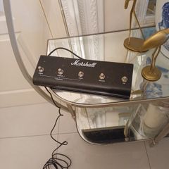 Marshall footswitch button