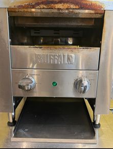 Conveyor toaster