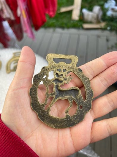 10 antique vintage horse brass