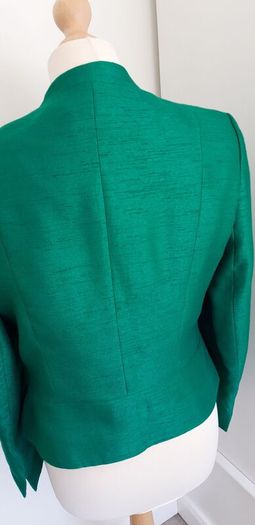 Beautiful New Unworn Jacques Vert Emerald Bolero